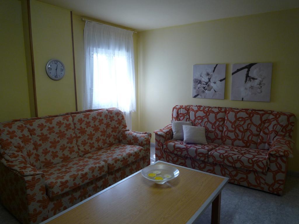 Hostal Residencia Ponte Vella Lugo Exterior photo